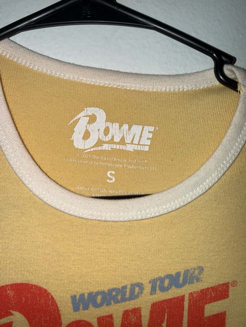 David Bowie 1974 World Tour Yellow Ringer Crop Top Size S - Picture 3 of 3